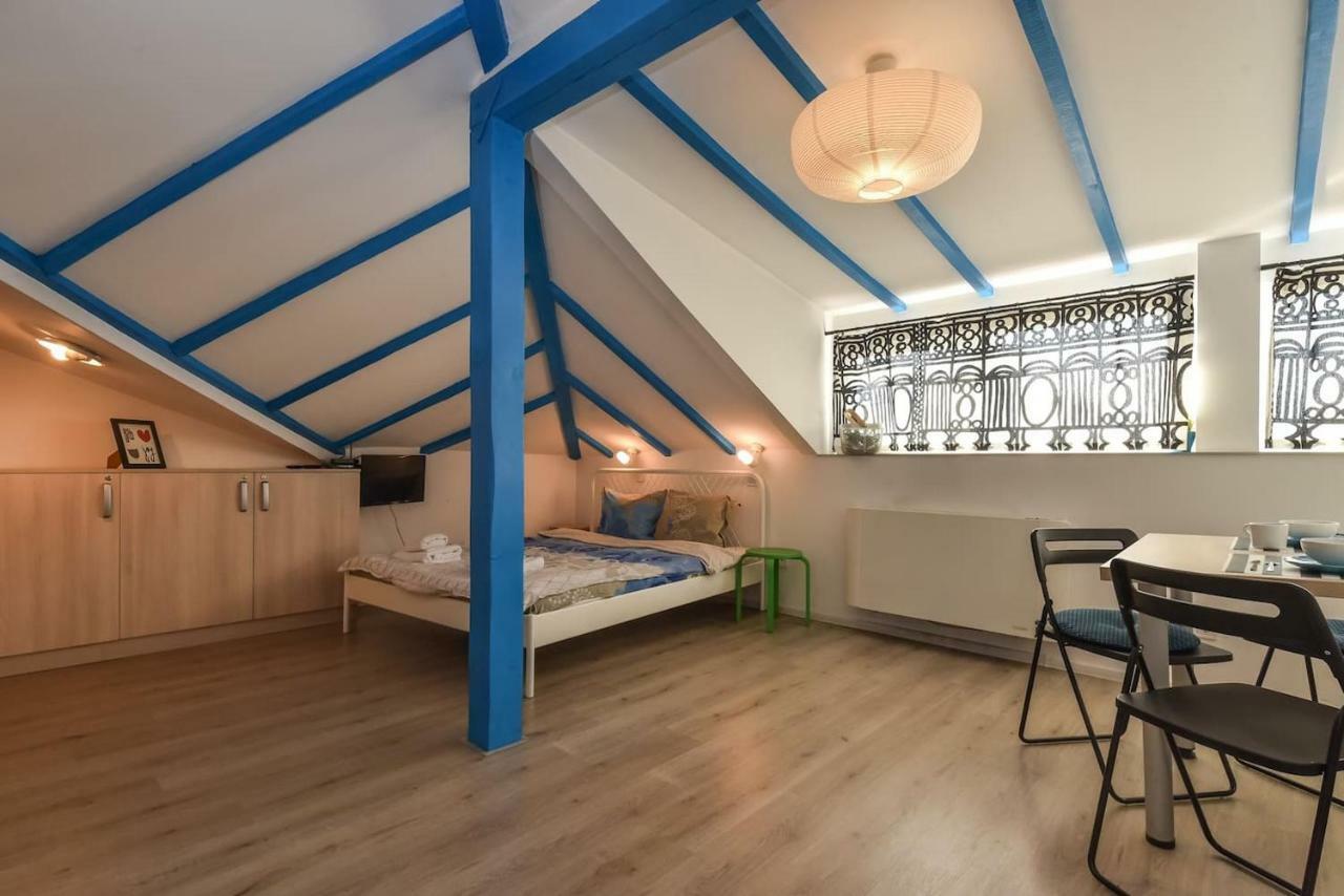 Apartament The Ivy House - A Cozy Attic Near The Center By Flat Mаnager *